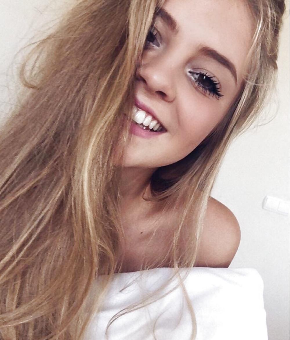 CrawlinKitty18 aus Utrecht,Niederlande