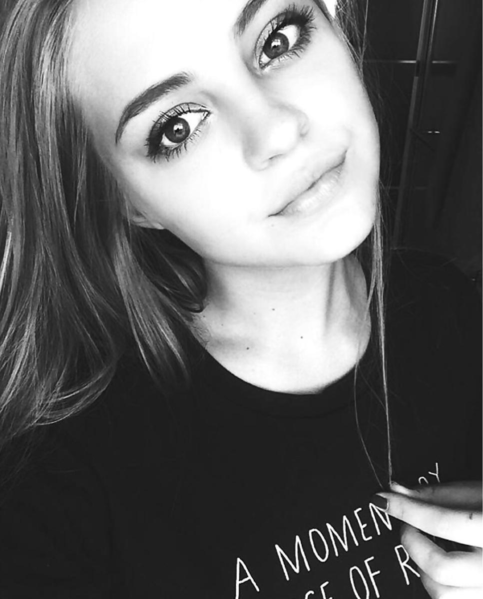 CrawlinKitty18 aus Utrecht,Niederlande